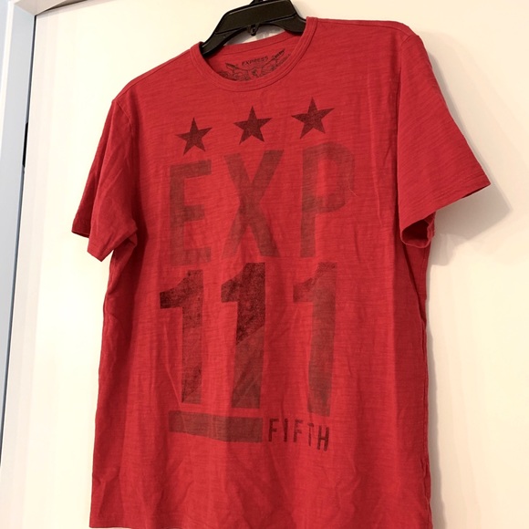 Men’s Express Red Crew Neck T Shirt - Picture 2 of 6